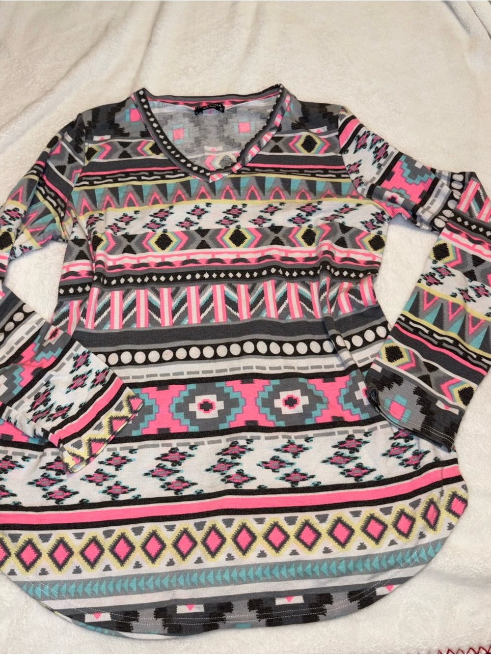 HEIMISH USA Aztec Print Long Sleeve Top in Pink, Teal, Gray, White